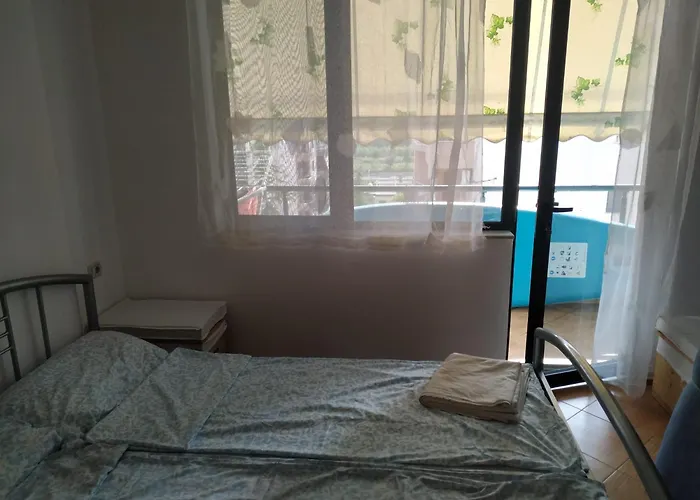 Lägenhet Flori Golem (Tirana)